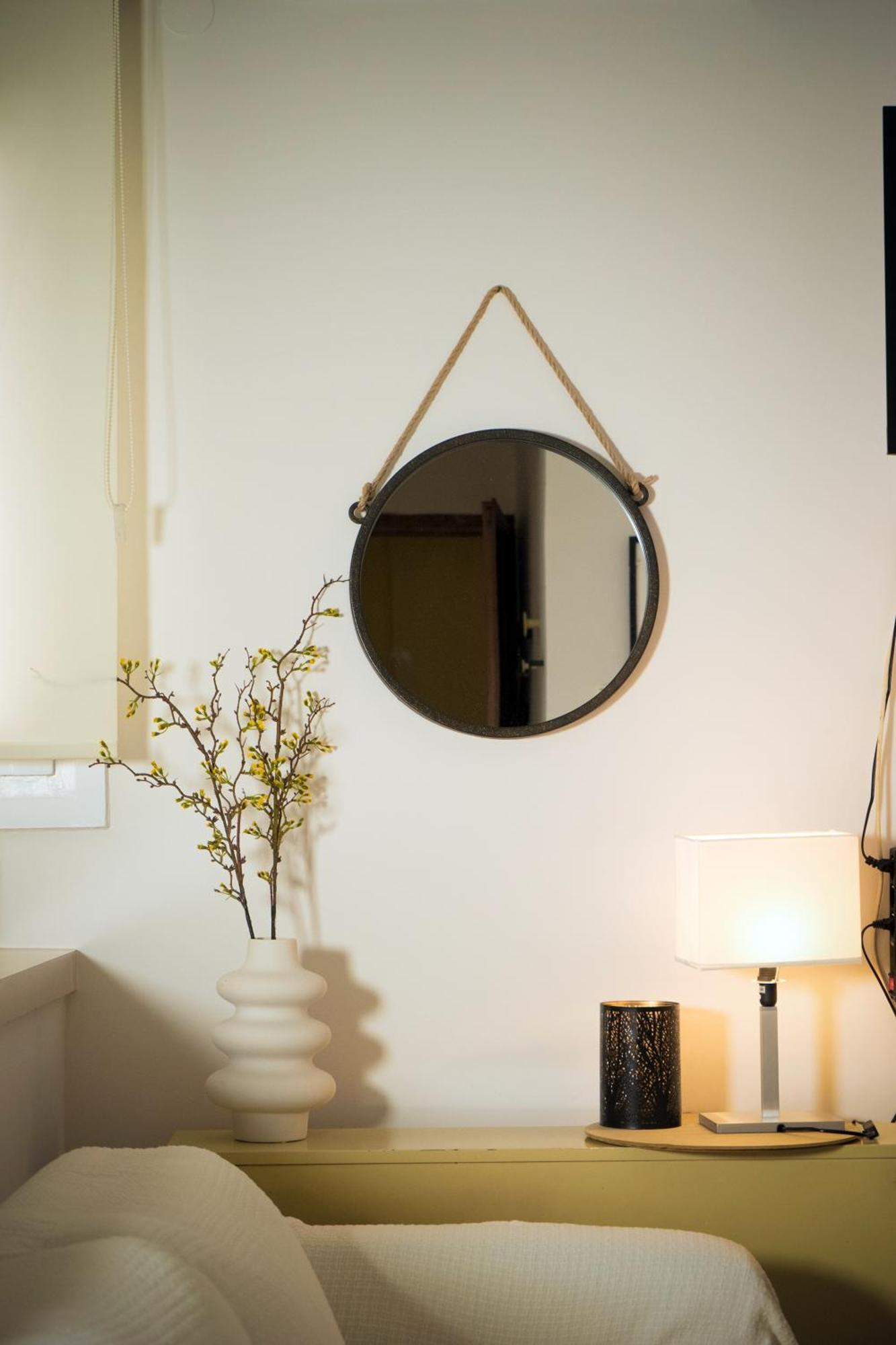Beautiful Downtown Studio! Ioannina Bagian luar foto